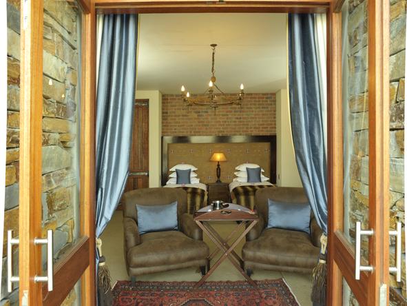 Tintswalo at Waterfall - Bedrooom2